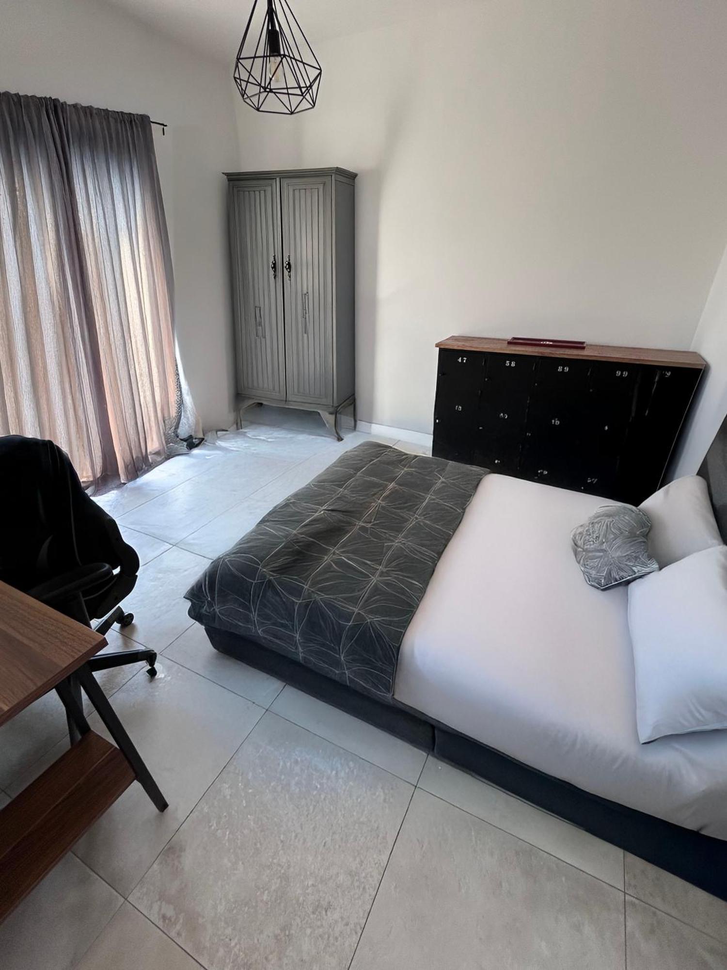 Realty Company Tor Millina Appartamento